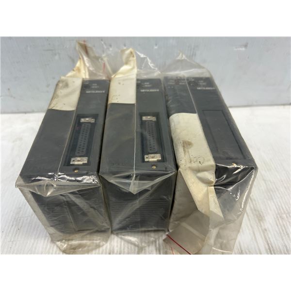 Lot of Mitsubishi Modules (see pictures)