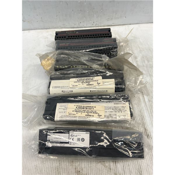 Lot of Mitsubishi Modules (see pictures)