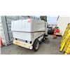 Image 2 : 2004 ZAMBONI 552 ICE SURFACER, WHITE, VIN 5527650