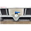 Image 2 : SCHUETZ 1200L PLASTIC COMMERCIAL METAL FRAMED LIQUID TRANSPORT PALLET