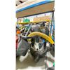 Image 2 : DEWALT CHROME INDUSTRIAL ELECTRIC MOBILE SHOP VACUUM WITH HOSE & ATTACHMENT