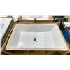 Image 2 : 3 VARIOUS RESIDENTIAL CERAMIC BATHROOM VANITY SINKS