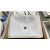Image 2 : 3 VARIOUS RESIDENTIAL CERAMIC BATHROOM VANITY SINKS