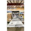 Image 2 : WHIRLPOOL WDF341PAPW2 WHITE RESIDENTIAL INSERT DISHWASHER