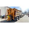 Image 2 : 2005 VOLVO VE D12-465, 2DR DUMP TRUCK, WHITE, VIN 4V5KC9GH85N391991