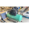Image 2 : SPEEDAIRE 5Z402B 120 GAL INDUSTRIAL ELECTRIC HORIZONTAL AIR COMPRESSOR