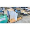 Image 2 : DELTA 522519 A88 INDUSTRIAL 10" ELECTRIC SINGLE PZ TABLE SAW WITH SIDE RAIL, PUSH TOOL, TABLE WOOD,