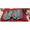 Image 1 : MEDIUM OUTWARD HOUND DOG BACK PACK