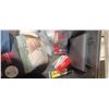 Image 16 : LARGE FIRST AID KIT - HARD CASE