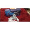 Image 1 : NEW PRO UNIDEN 520XL 40 CHANNEL CB RADIO COMES WITH EXTRA MIC IN BOX