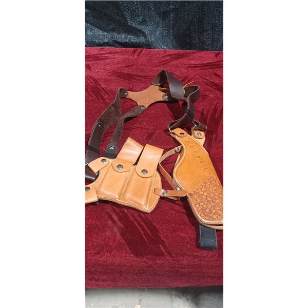 LEATHER SHOULDER HOLSTER AND MAG HOLDER