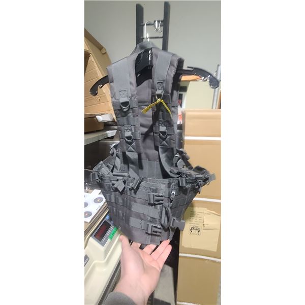 GREY TACTICAL VEST