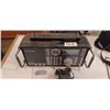 Image 1 : GRUNDIG SATELLIT 750 AM/FM SHORTWAVE RADIO C/W CHARGER AND MANUAL