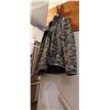 Image 1 : NEW MILTARY STYLE X L HELLY HANSON CAMO LINED WINTER JACKET & LARGE PANT SET