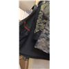 Image 2 : NEW MILTARY STYLE X L HELLY HANSON CAMO LINED WINTER JACKET & LARGE PANT SET