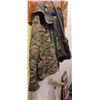 Image 7 : NEW MILTARY STYLE X L HELLY HANSON CAMO LINED WINTER JACKET & LARGE PANT SET