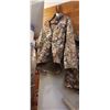 Image 4 : LIGHT WEIGHT CAMO JACKET AND PANTS SIZE XL C/W EXTRA  MEDIUM JACKET