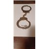 Image 2 : STAINLESS HANDCUFFS C/W 1 KEY