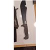 Image 4 : SOG13 INCH MACHETTE WITH SAW EDGE ON THE TOP OF BLADE C/W SHEATH