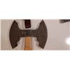 Image 2 : DAMASCUS DOUBLE BLADED AXE C/W HD LEATHER SHEATH