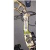 Image 4 : NEW CENTERPOINT BEAR COMPOUND BOW IN CASE C/W ARROWS AND ALL ACCESSORIES