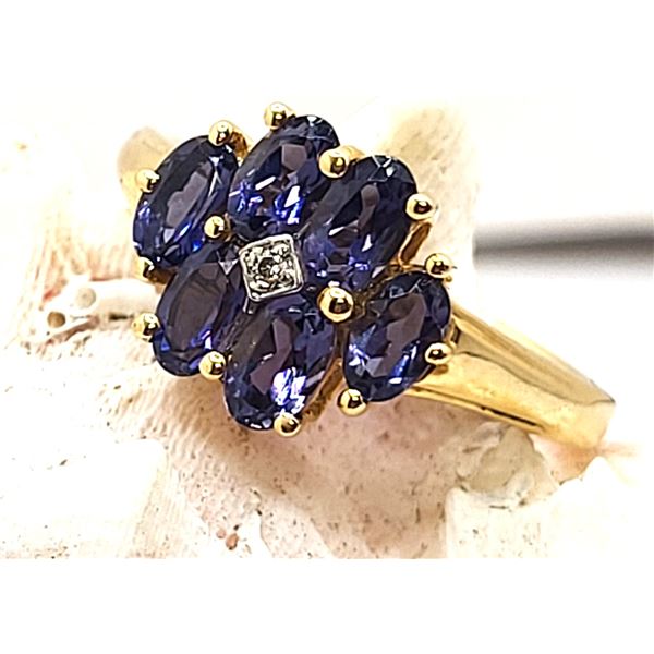 Adorable Purple Tourmaline Flower Ring with Diamond