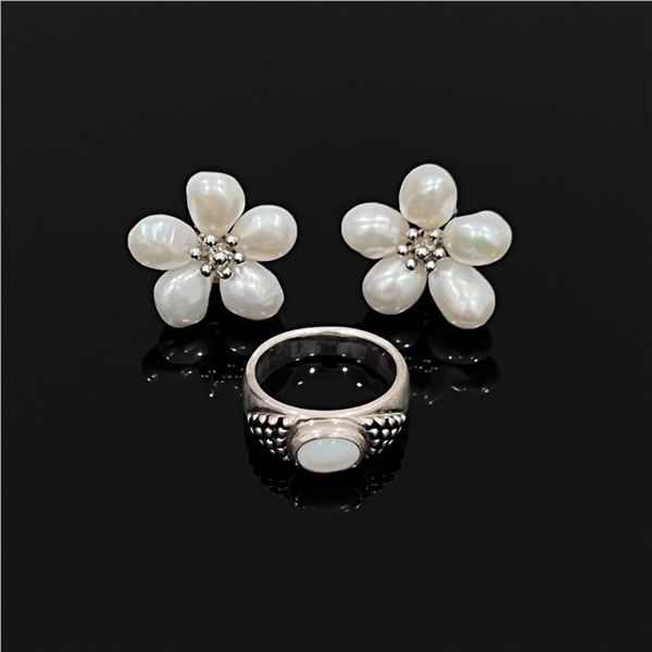 Jewelry Set- Ring and Earrings