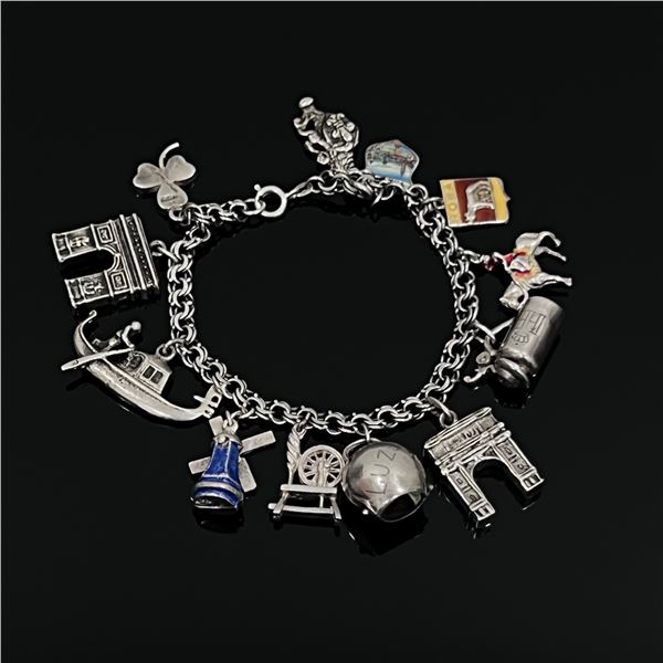 Bracelet