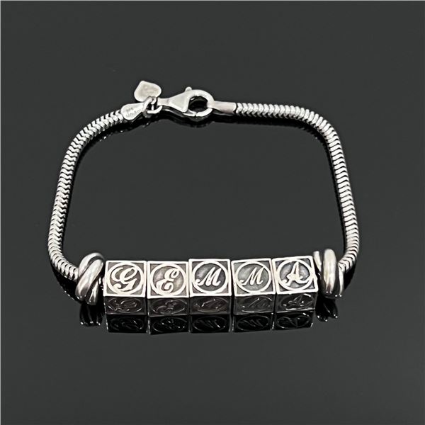 Bracelet