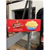 Image 1 : Orville Redenbacher Light Buttery Popcorn Box, 24 Bags
