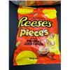 Image 2 : Lot of 12 Reese’s Pieces Peanut Butter Bags, 104g Each