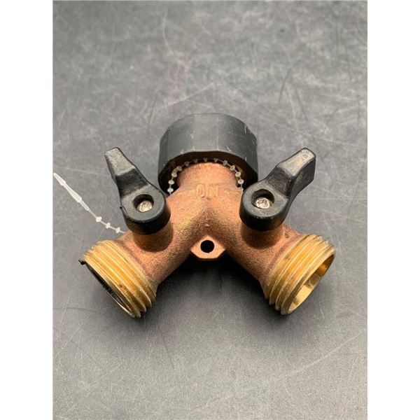 Brass Garden Hose Y-Connector with Shut-Off Valves