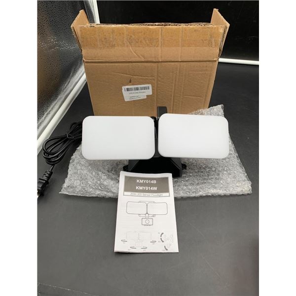Dual LED Security Floodlight with Motion Sensor