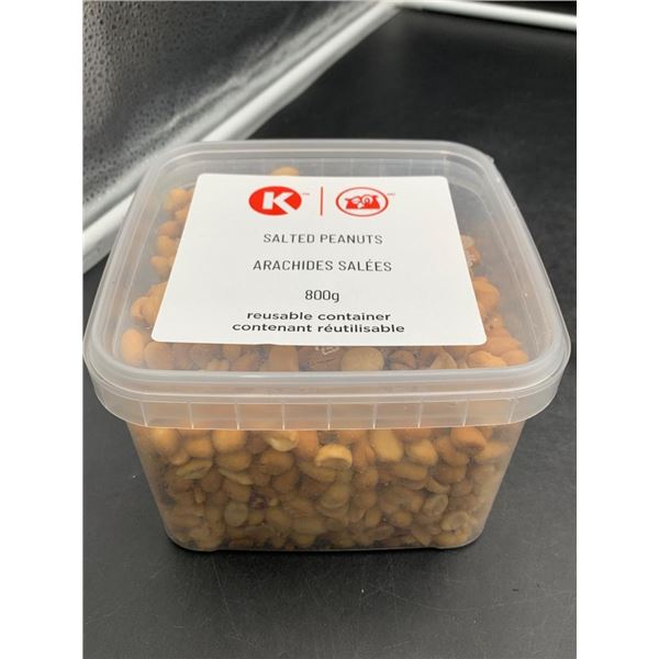 800g Container of Salted Peanuts