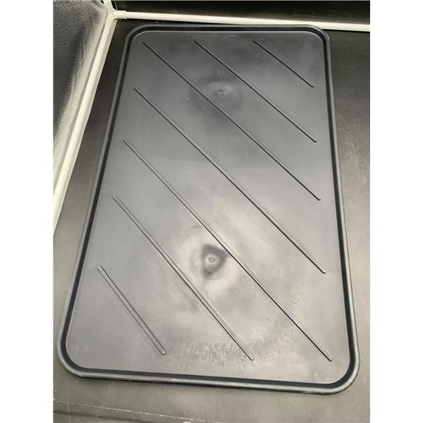 Black Multi-Use Boot Tray, 16″ x 23.75″, Made in Canada
