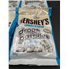 Image 2 : Lot of Hershey’s Cookies ‘N’ Creme Drops Pastilles (12 x 104g)