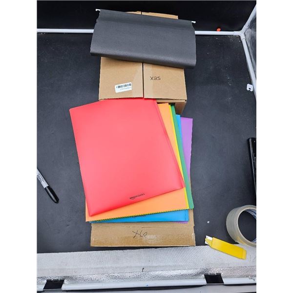 Amazon Basics Hanging Folders and Plastic Pocket Folders