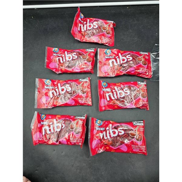 Lot of 7 Twizzlers Nibs Cherry Candy 225g Packages
