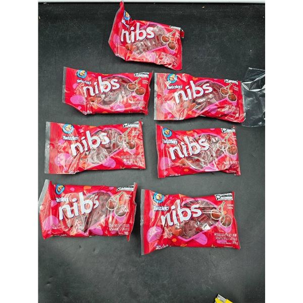 Lot of Twizzlers Cherry Nibs Candy – 7 Bags, 225g Each