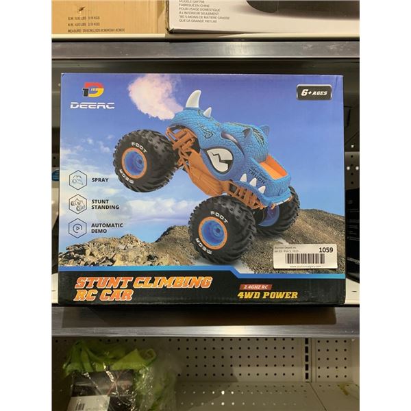 DEERC Stunt Climbing RC Car with 4WD Power