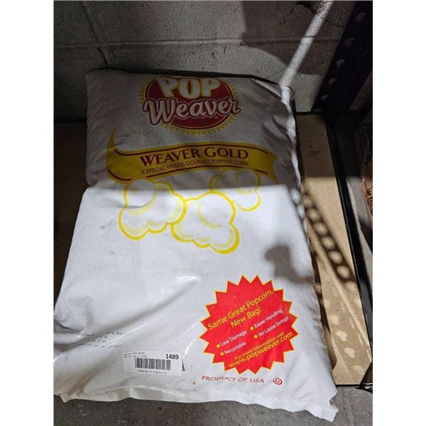 Pop Weaver Weaver Gold Bulk Yellow Popcorn 50-lb Bag