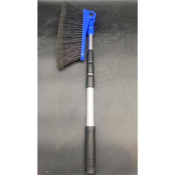 Extendable Telescopic Snow Brush with Pivoting Head