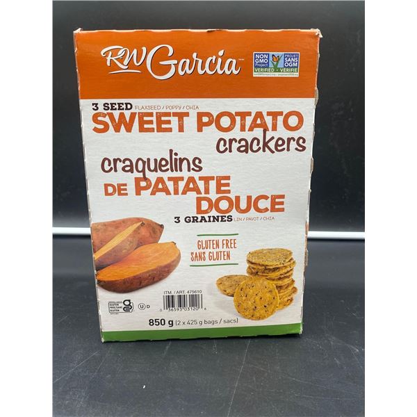 RW Garcia 3 Seed Sweet Potato Crackers 180 g