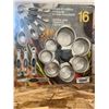 Image 2 : 16-Piece Stainless Steel Measuring Cups and Spoons Set