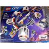 Image 2 : LEGO City Lunar Space Station Set 60227
