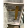 Image 7 : Whirlpool WRT318FZDM Top Freezer Refrigerator, 30 inch Width, 18.2 cu. ft. Capacity, Stainless Steel