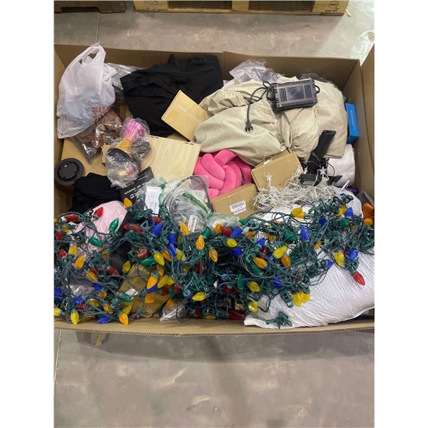 Bulk Bin of Assorted Goods (COME VIEW)