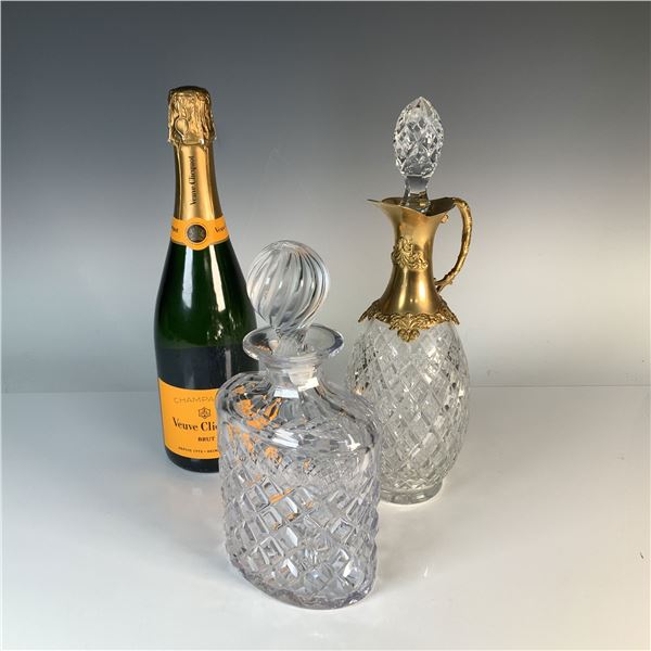 2pc Crystal Decanters with Stoppers