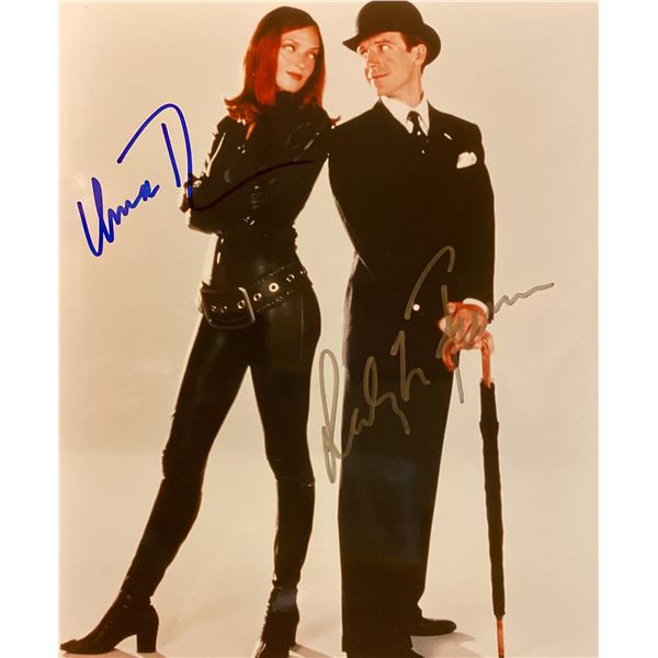 The Avengers Uma Thurman and Ralph Fiennes signed movie photo