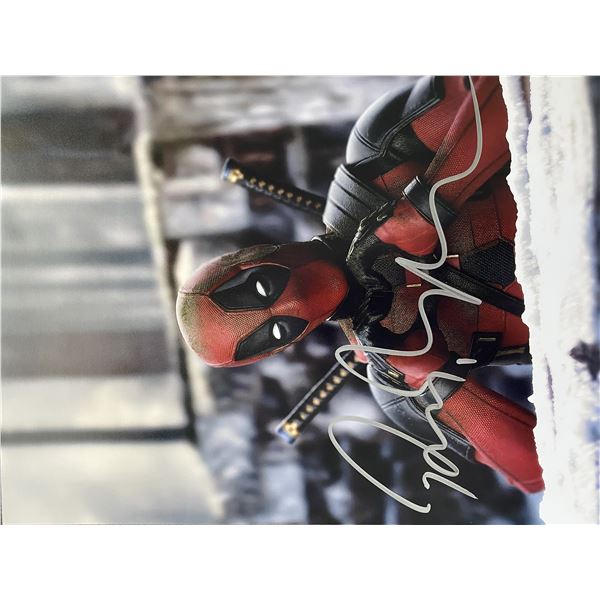 Deadpool Ryan Reynolds signed photo